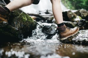 10-Most-Comfortable-Best-Hiking-Boots-for-Men_RRspace_Business