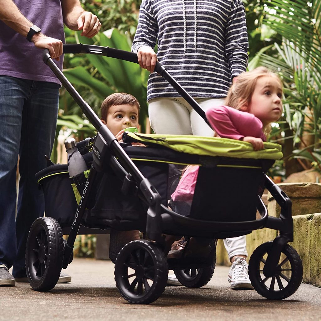 How to Choose the Best Stroller for Your Newborn